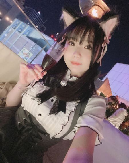 《隔壁女邻居》完整版