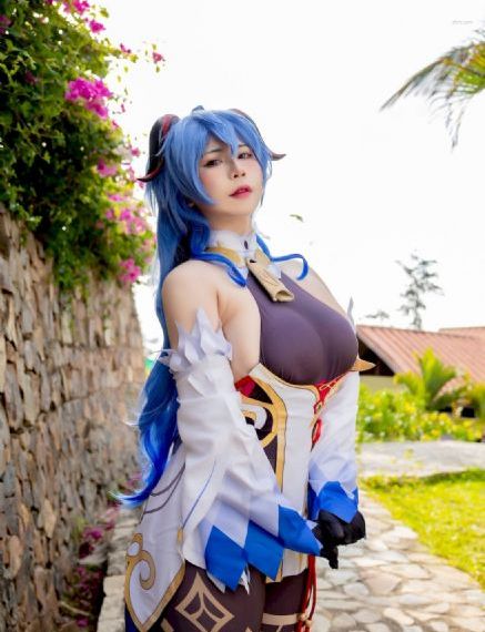 小小姑娘