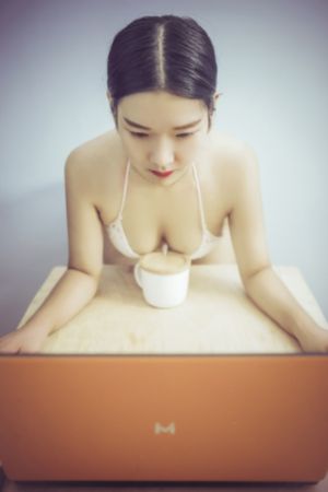 奇妙的美发沙龙中文配音版