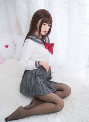 哭泣少女