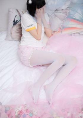早川濑里奈女教师hd