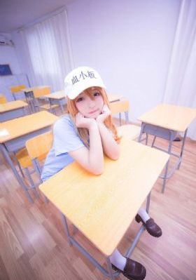 笼中女囚在线